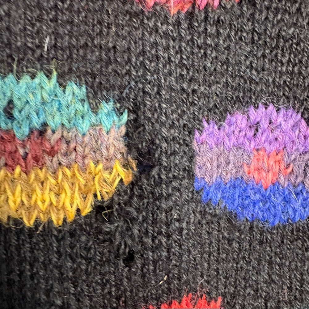 Vintage Peruvian Connection Sweater Womens Large Black Bright Floral *Flawed - Picture 13 of 15